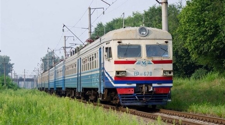 «Укрзалізниця» заборонила посадку пасажирів у Бобровицькому районі
