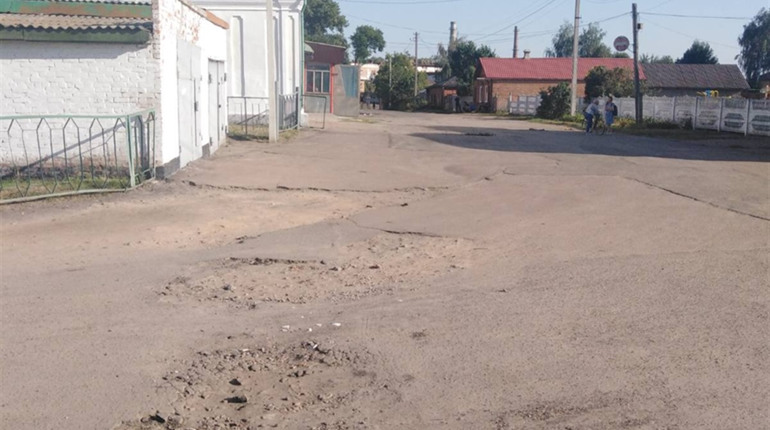 У Ніжині продовжується капітальний ремонт доріг 