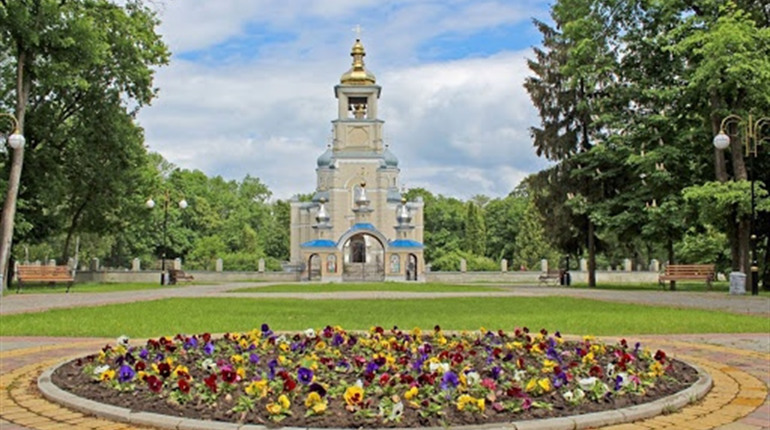 Храмова архітектурна спадщина міста Гадяча
