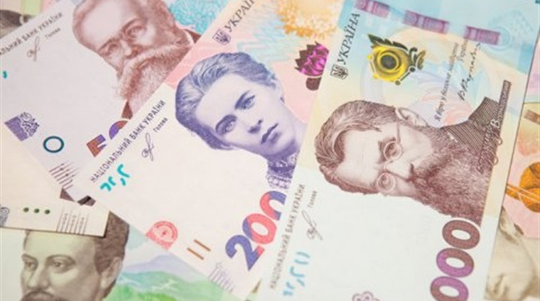 Виплати особам з інвалідністю з дитинства підвищать: коли та на скільки