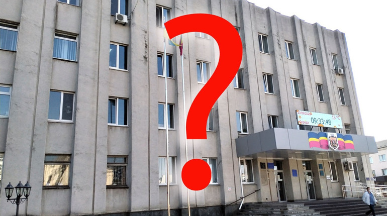 У Ніжині  зареєстрували перших трьох кандидатів на посаду міського голови