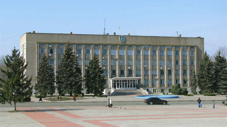 У Нікополі зареєстрували   4 кандидати на посаду міського голови та 3 політичні партії