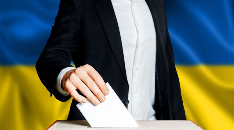 Хто балотується на мера Новограда: список зареєстрованих кандидатів