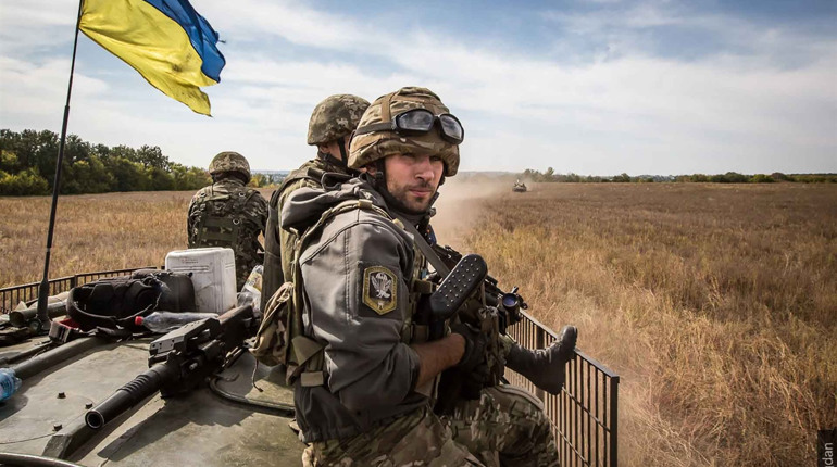 Відеоконкурс до Дня захисника: конотопську молодь запрошують привітати військових та отримати призи