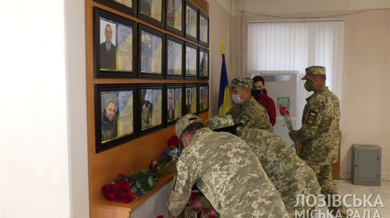 Захисників вшанували, але концерт відмінили: як Лозівщина відзначатиме свято Покрови