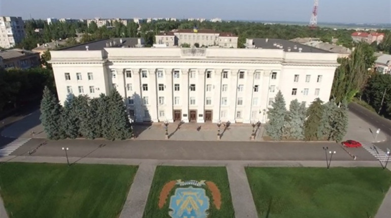 Кандидати до Херсонської обласної ради: перші п’ятірки в партійних списках