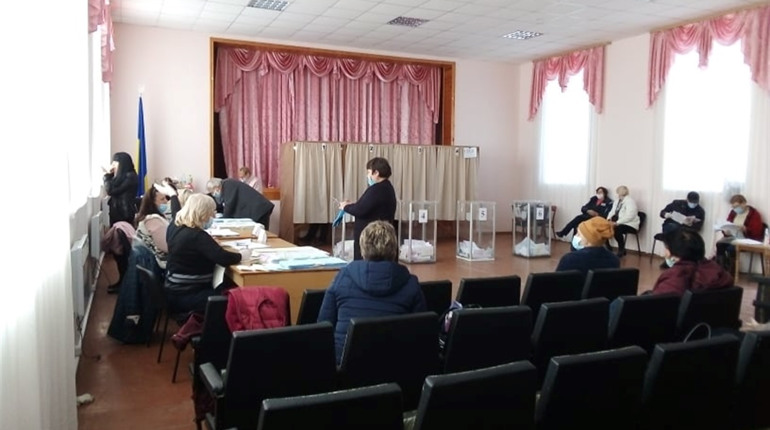 Місцеві вибори в Первомайську відбулися з рекордно низькою явкою
