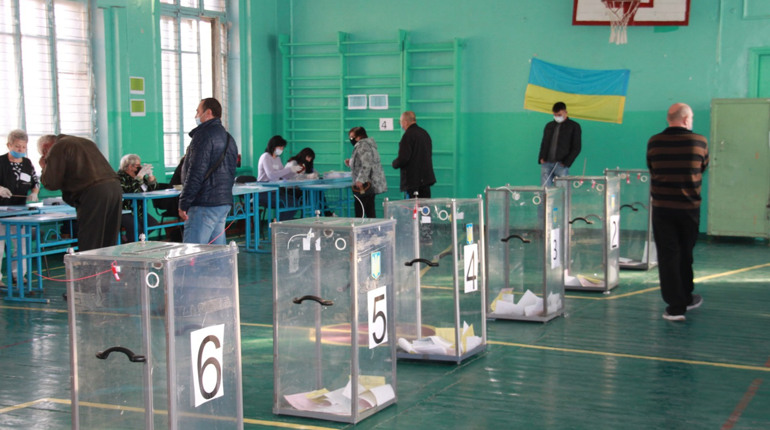 Відомі перші офіційні результати виборів у Курахове