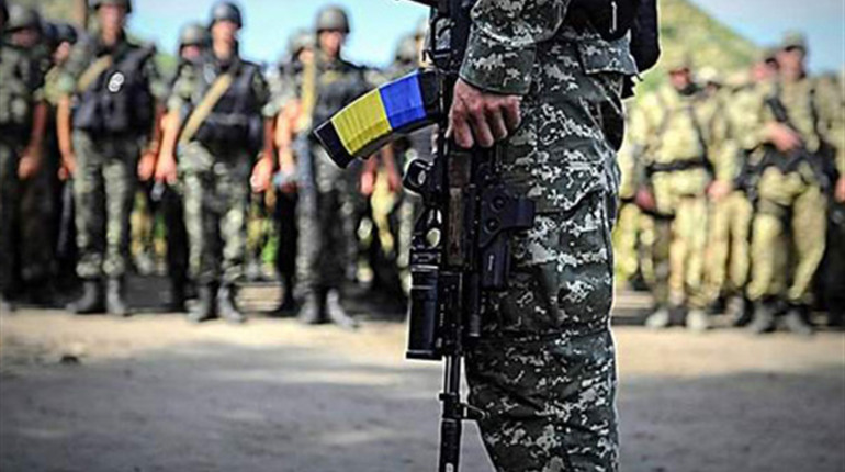 Історії про тих, хто завжди поруч. Мешканців Дніпропетровщини запрошують до участі у конкурсі есе