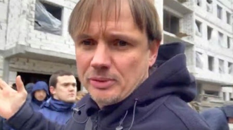 Кирило Стремоусов друкує посвідчення журналістів всім підряд. Йому оголосили публічний осуд