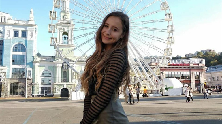 У 18-річної шосткинки - страшний діагноз. Потрібна допомога