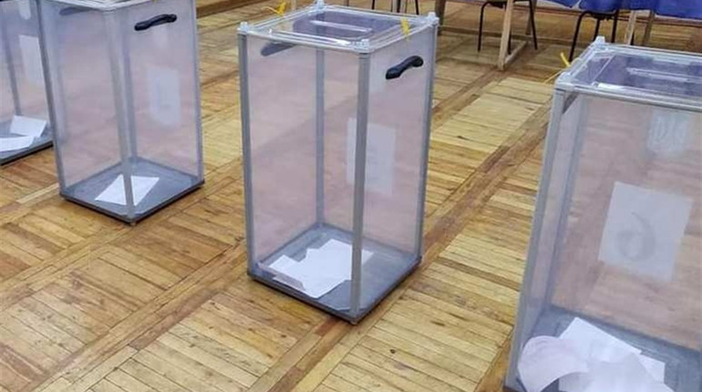 У Херсоні на виборчій дільниці «зник» цілий будинок