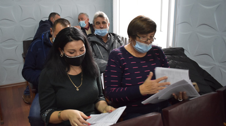 Сесія Нижньосірогозької райради: ювілейна і остання. Депутати голосували за зміни до бюджету