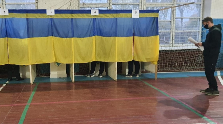 Про вибори в районі:  як голосували так і житимемо далі