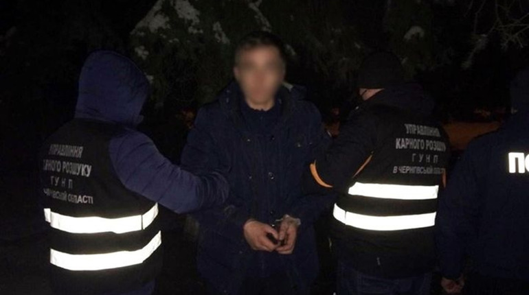 Ніжинська поліція оперативно затримала підозрюваного у вбивстві 