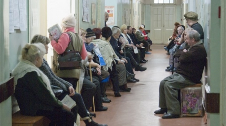 Чи можна уникнути черг під кабінетом сімейного лікаря 