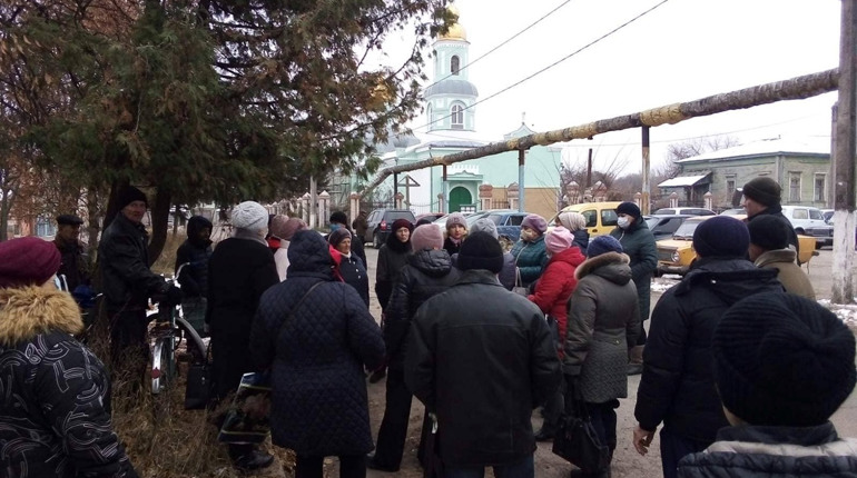 Колектив ШКЗ «Зірка» закликає міську владу допомогти врятувати підприємство