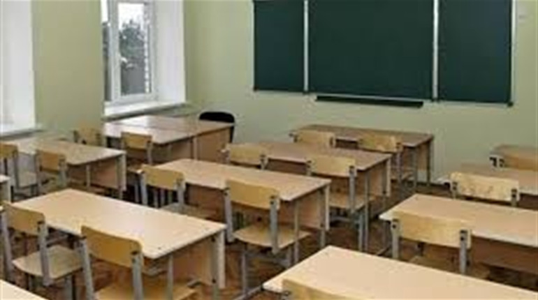 У Калуші на covid хворі 25 вчителів, на самоізоляції 13 класів