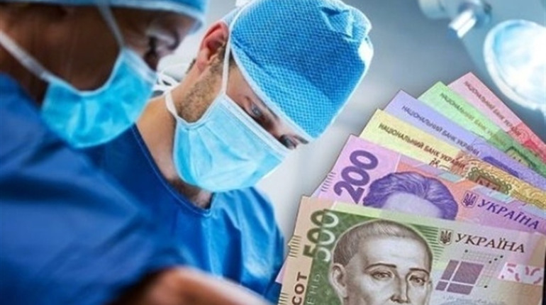 Ковідний пакет НСЗУ: чи можуть пацієнти отримати безкоштовне лікування, а медики доплати в 300%