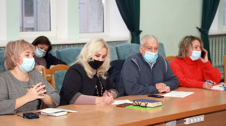 12 малих та 5 великих, а за ще один великий, клопотатимуть перед депутатами міськради