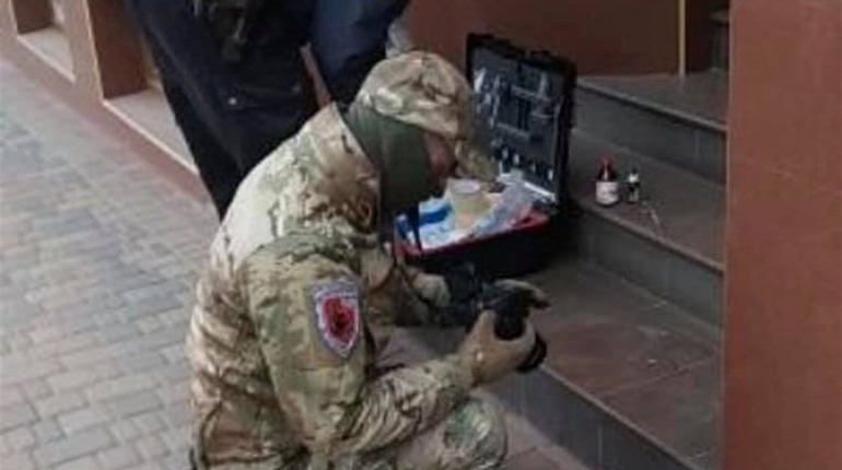 У Калуші біля "Діадеми" знешкодили саморобну вибухівку
