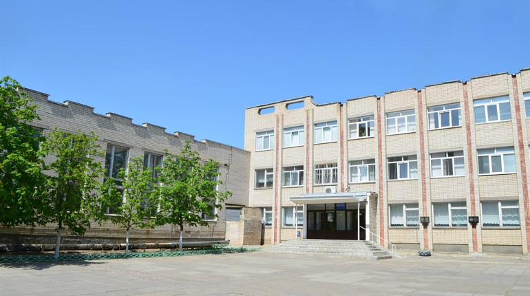 В херсонській гімназії зібрали 5 027 грн на лікування Марійки Сахно, яка потребує вакцини за $2 млн