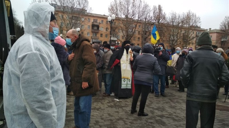Прощання із закритою труною. Херсонці провели в останню путь Павла Гавриша