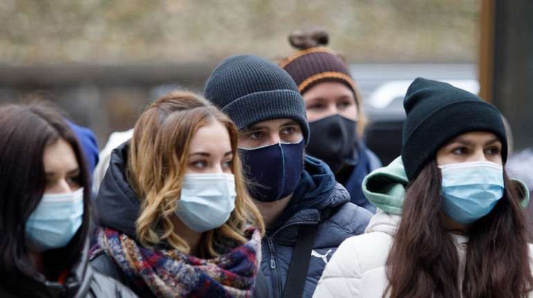 Ситуація з коронавірусом на 15 грудня: у Вараші 1350 випадків, на Володимиреччині – 1186