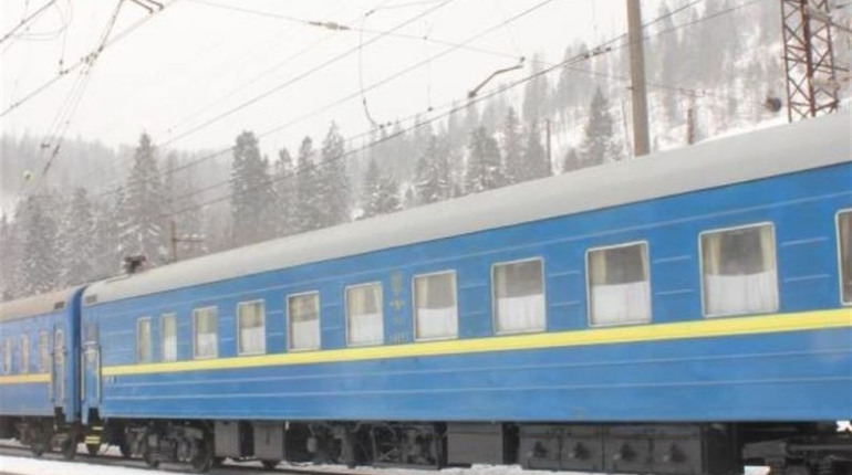 З 24 грудня Укрзалізниця запускає потяг, який курсуватиме через Полтавщину