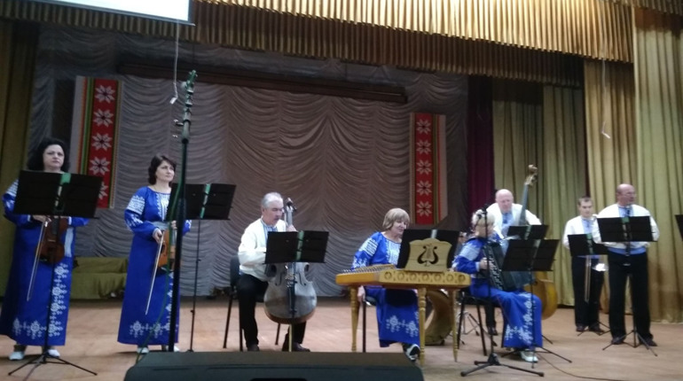 «Струни Прикарпаття» у міжнародному онлайн конкурсі «Holly Music» отримали диплом лауреата І ступеня