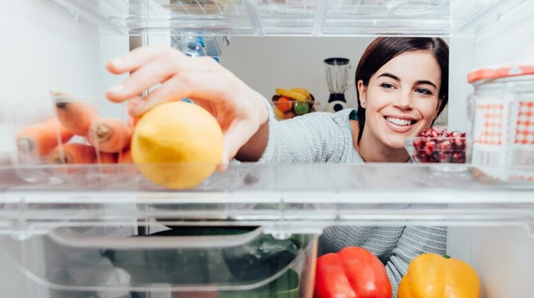 7 продуктів, які не можна зберігати в холодильнику