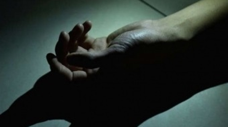 31 грудня у одній із квартир багатоповерхівки виявлено тіла двох місцевих жителів. Версія - отруєння