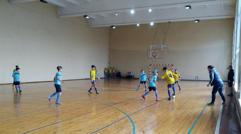 В Гірському провели Різдвяний турнір з міні-футболу