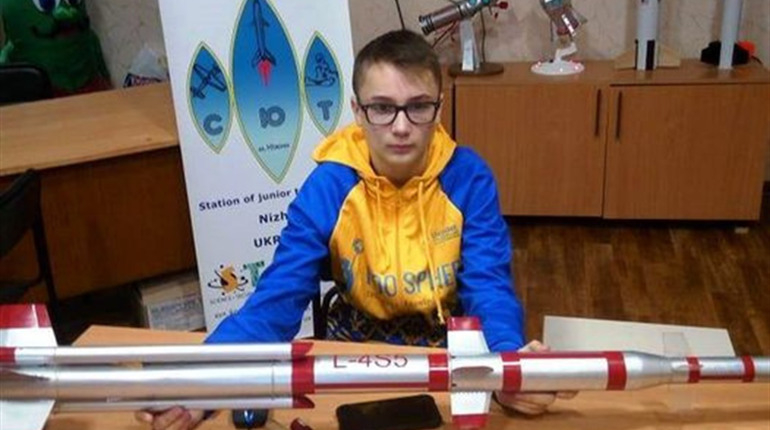 Ніжинський учень переміг у науково-технічній виставці-конкурсі молодіжних інноваційних проєктів 