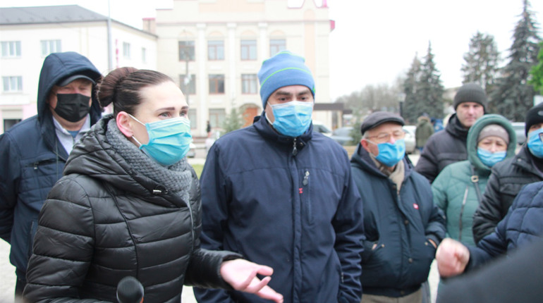 Ніжинці вийшли  на акцію протесту проти підвищення тарифів