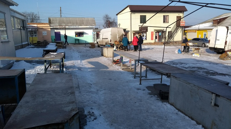 Найвідчайдушніші покупці та продавці: як працював 17 січня центральний ринок у Первомайську