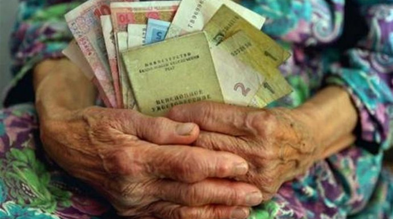 Рейтинг українських пенсій: 58% пенсіонерів отримують до 3 тисяч, 3% - понад 10 тисяч гривень
