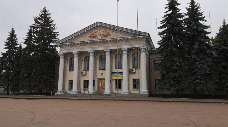 Райдержадміністрацію ліквідовують, а працівників звільнять уже через тиждень