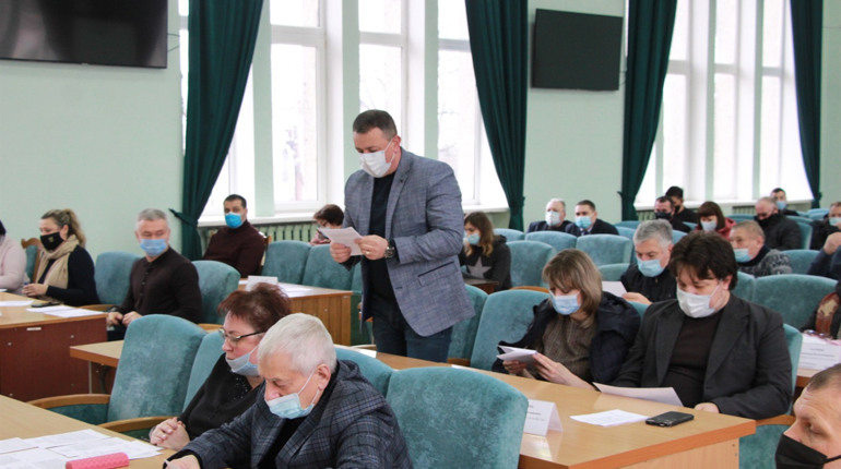 Проти й вимагають, згодні та приймають