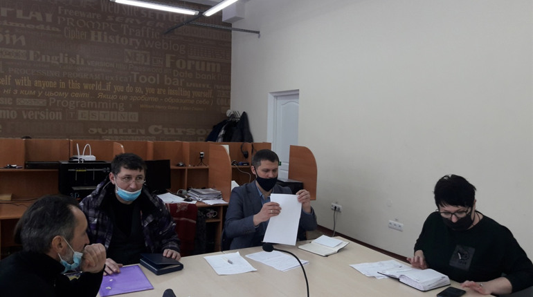 Діалогу не вийшло – представники «Харківенергоремонту» проігнорували круглий стіл