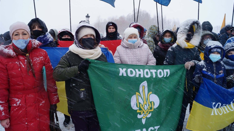 До річниці битви під Крутами: конотопські пластуни відвідали меморіал та вшанували пам'ять героїв