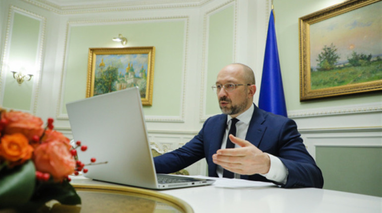 Карантин в Україні продовжать до 30 квітня
