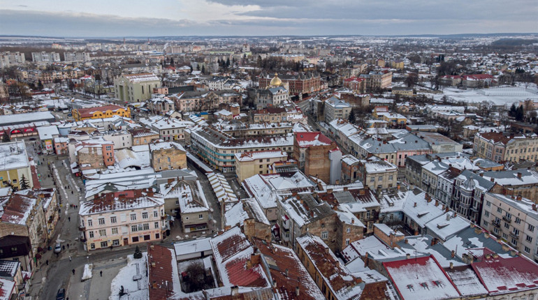 Пограємо у пазли. Збери три дрогобицькі пейзажі та поділися результатом