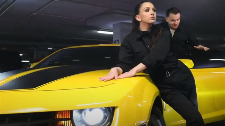 Гурт ART IST BAND, в якому співає калушанка Христина Дутчак, презентував промо-ролик