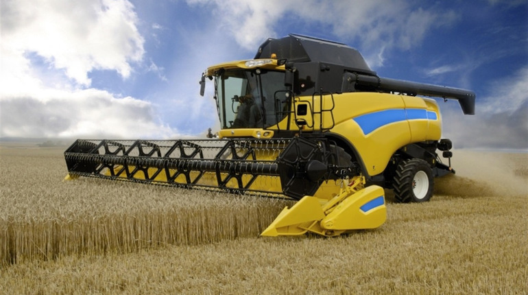 Какое выбрать масло для сельхозтехники: сравниваем Caterpillar и John Deere