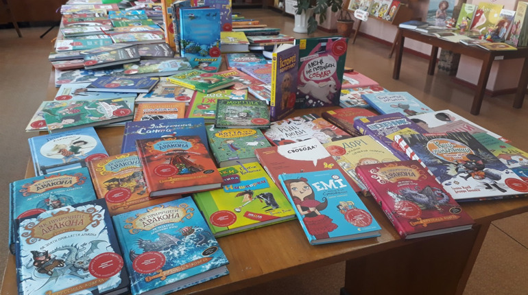 Шосткинська дитяча бібліотека отримала понад 300 нових книжок