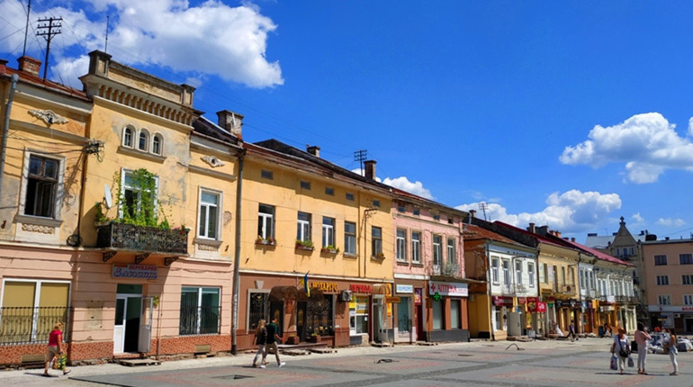 Щотижневі ярмарки, містичний Зельман і страти. 9 цікавих фактів про площу Ринок у Дрогобичі
