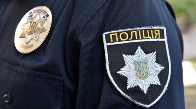На Лозівщині у лісосмузі знайшли мертвого чоловіка: мешканця Плисової майже місяць шукали рідні
