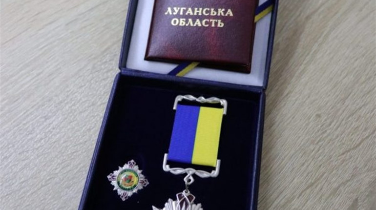 Троїчанку нагородили до 8 березня почесною відзнакою «За розвиток регіону»