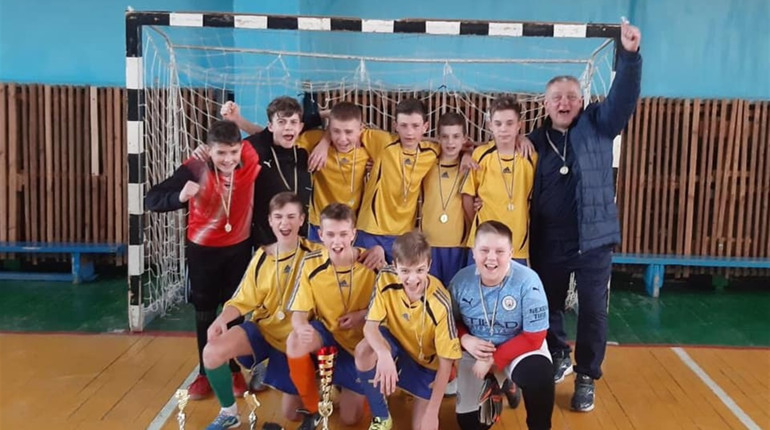 Юні футболісти з Попасної стали чемпіонами Луганської області